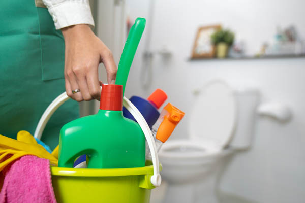 نظافت سرویس بهداشتی و از بین بردن آلودگی به چند روش مختلف!