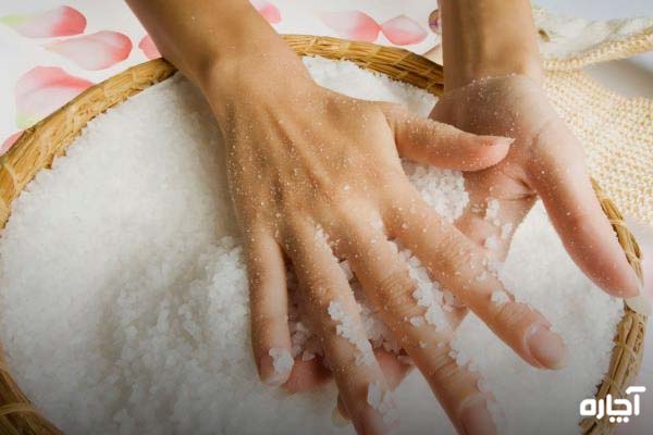 نمک روشی برای پاک کردن رنگ چغندر از دست