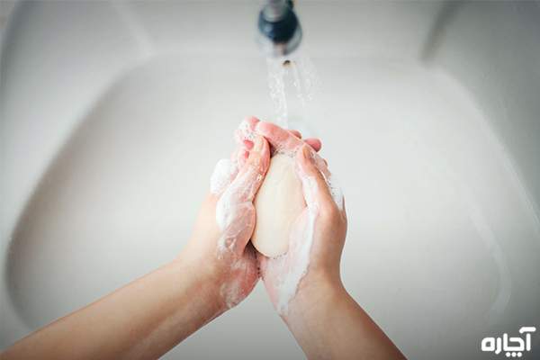 پاک کردن چسب قطره‌ ای از روی دست