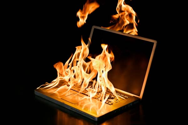 علت داغ شدن لپ تاپ سونی