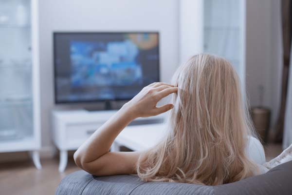 کم و زیاد شدن نور صفحه تلویزیون