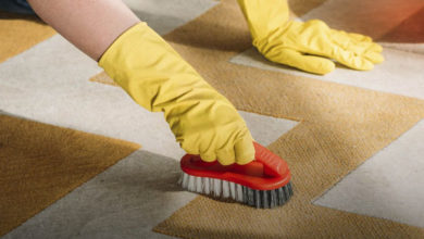 از بین بردن لکه قطره آهن از روی فرش
